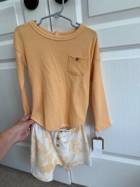 Grayson Collective Shirt Shorts set 3T